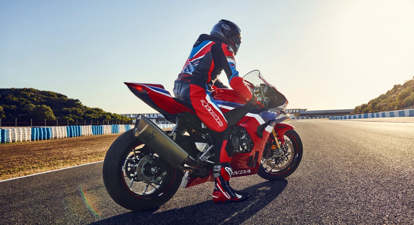 Honda CBR1000RR R Fireblade SP Supersport Motorcycle Honda Powersports Canada