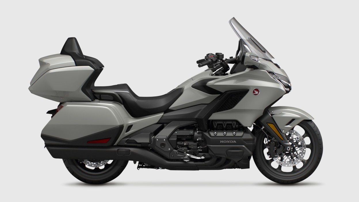 Right angle 2026 Gold Wing Tour Silver