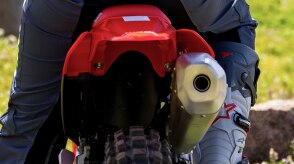 The exhaust of a Honda CRF450RX