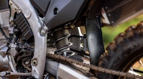 The shocks of a Honda CRF450RX