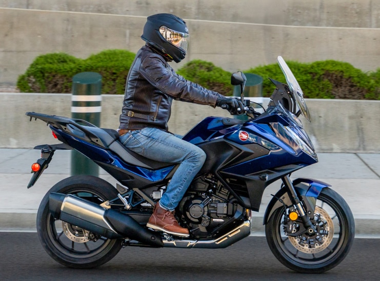 NT1100